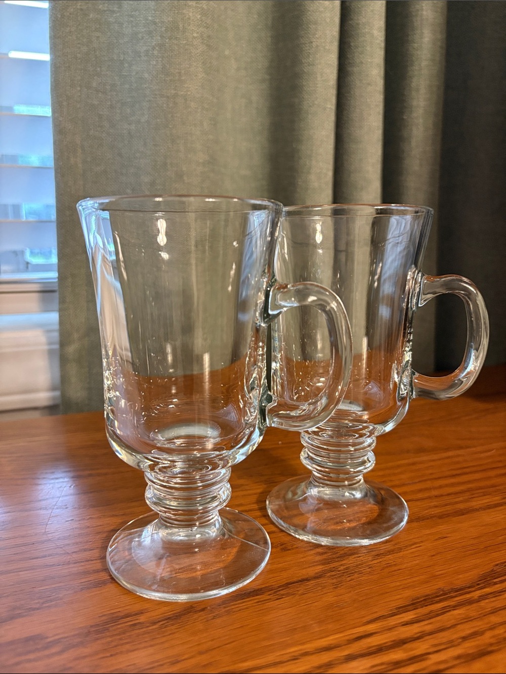 Set of 2 Clear Glass Irish Coffee Mugs with Handles